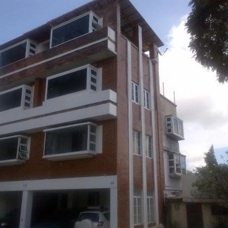 Apartamentos Comodos Cerca Del Aeropuerto 과테말라 외부 사진