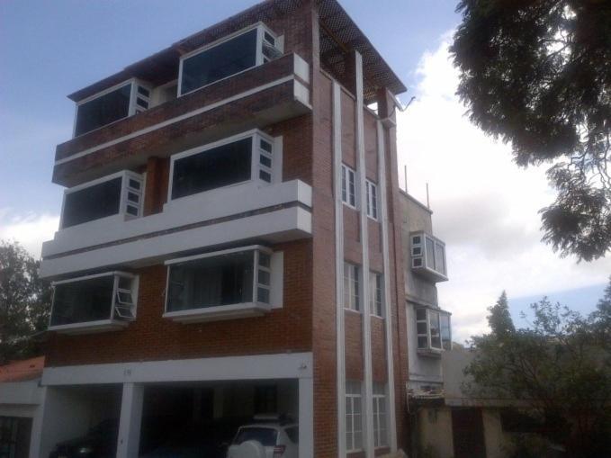 Apartamentos Comodos Cerca Del Aeropuerto 과테말라 외부 사진